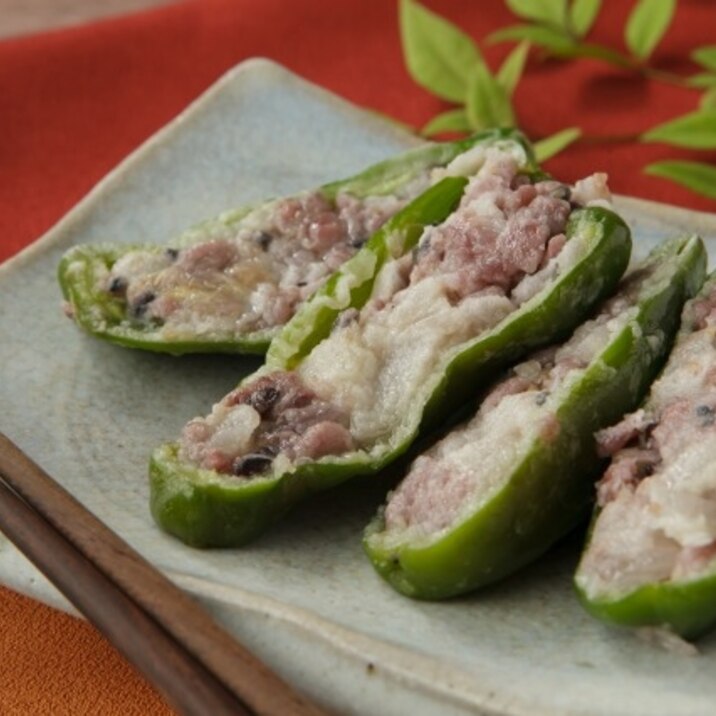 雑穀米でヘルシー!ピーマンの肉詰め風レシピ♪